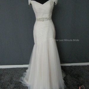 Essense of Australia D1802